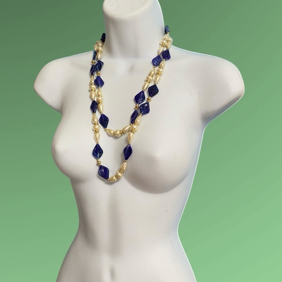 Long Necklace Blue & Faux Pearl Acrylic Beads Over-The-Head Style - Picture 6 of 7